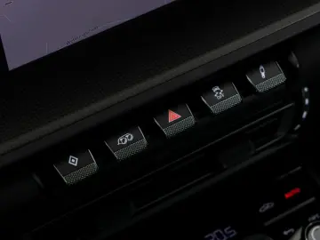 911 Carrera 4 GTS   Hinterachslenkung   Sportsit