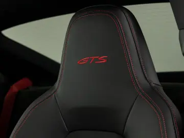 911 Carrera 4 GTS   Hinterachslenkung   Sportsit