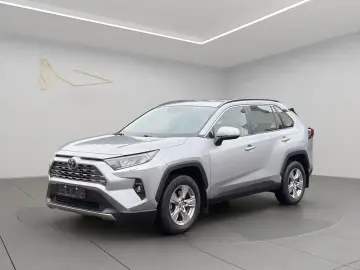 TOYOTA RAV4 FWD