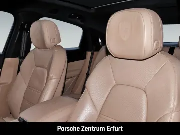 Cayenne Coupe Surround View Bug und Heckblende E