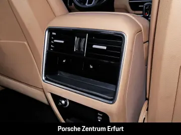 Cayenne Coupe Surround View Bug und Heckblende E