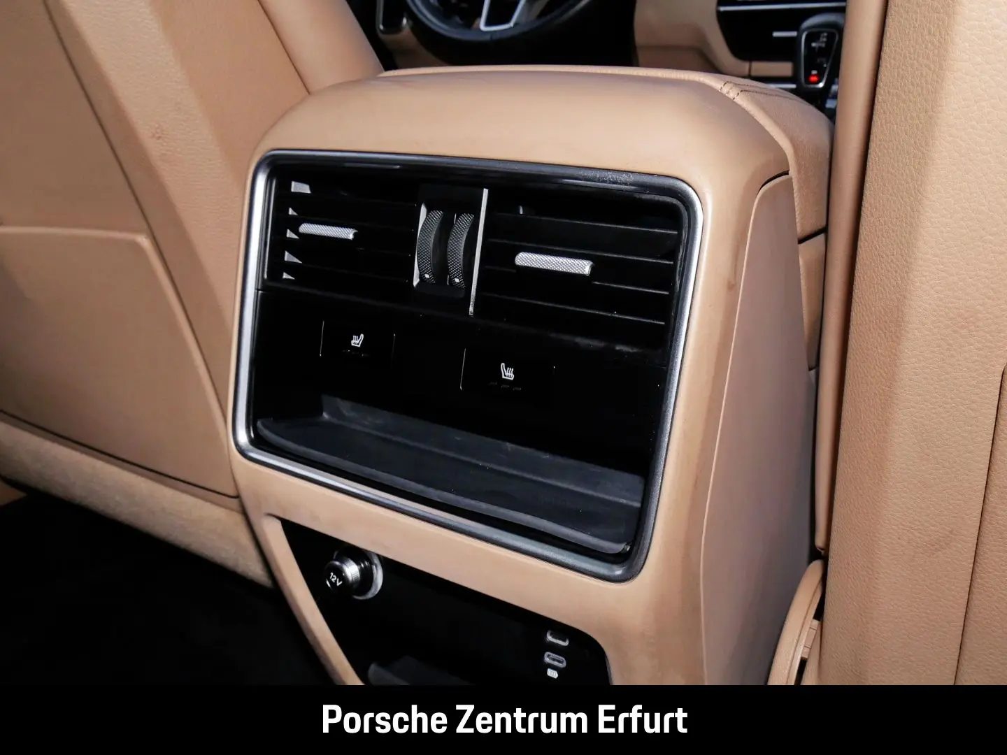 Cayenne Coupe Surround View Bug und Heckblende E