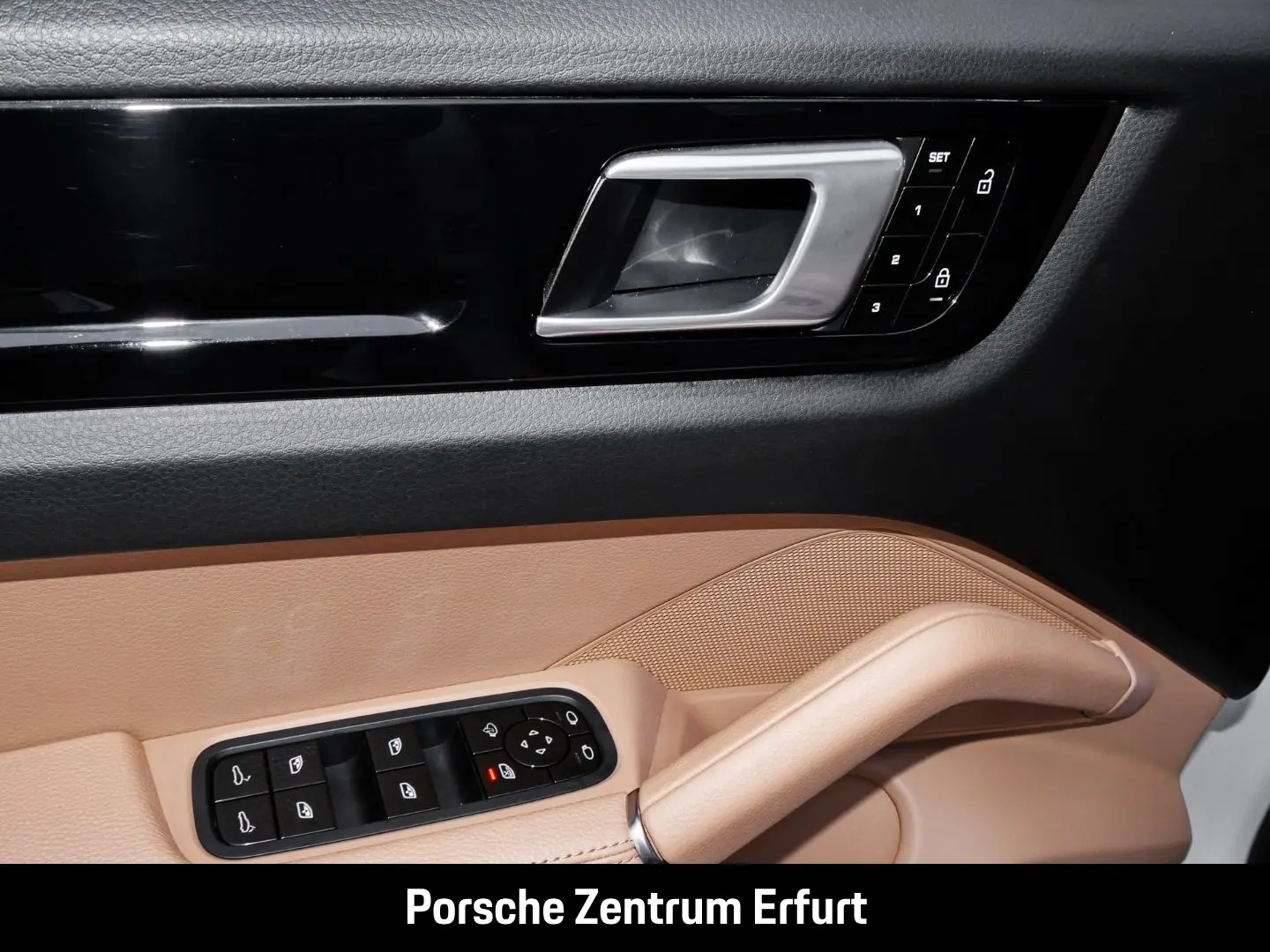 Cayenne Coupe Surround View Bug und Heckblende E