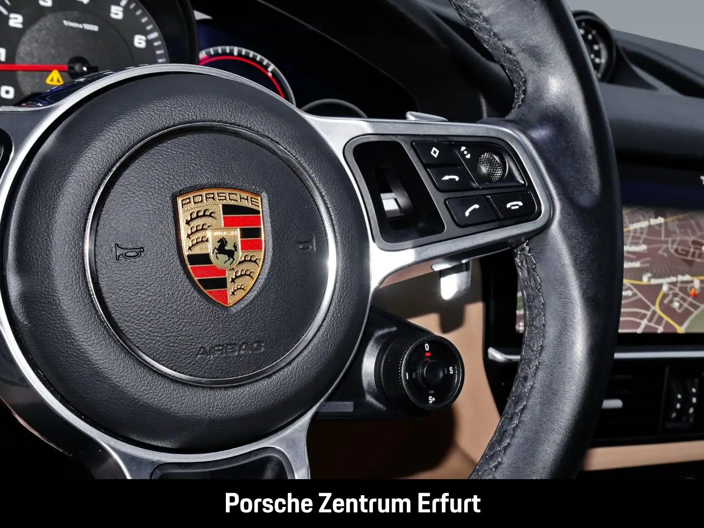 Cayenne Coupe Surround View Bug und Heckblende E