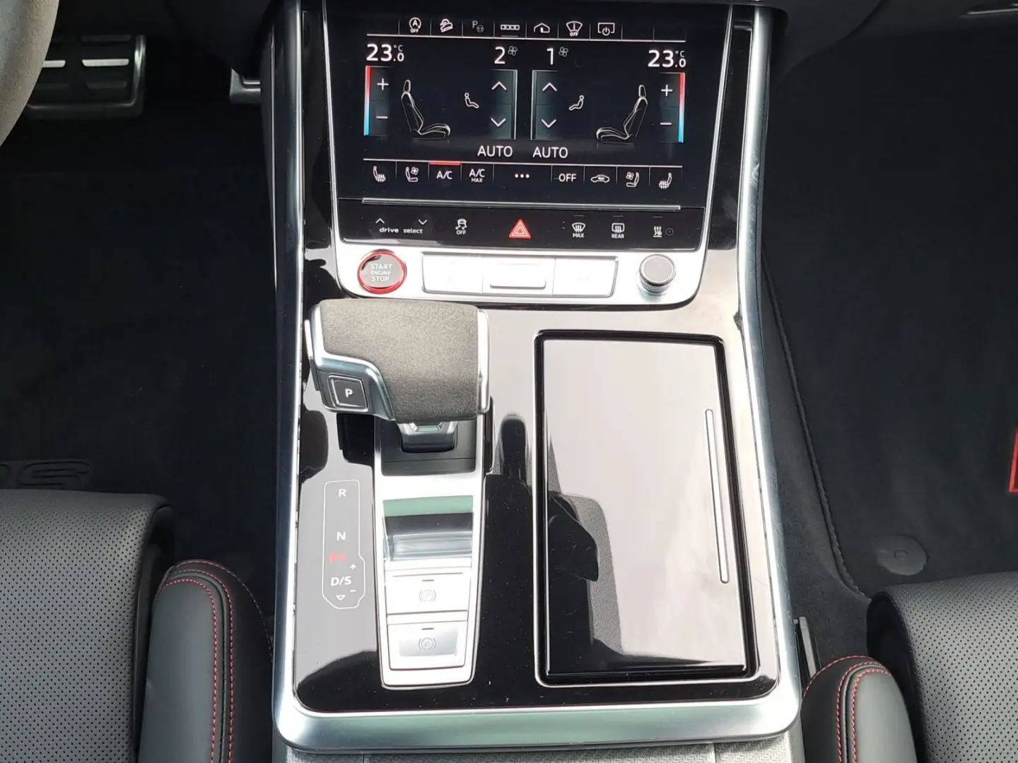 RS Q8 Keramik ESS Matrix AHK Pano 360  ACC AIR B