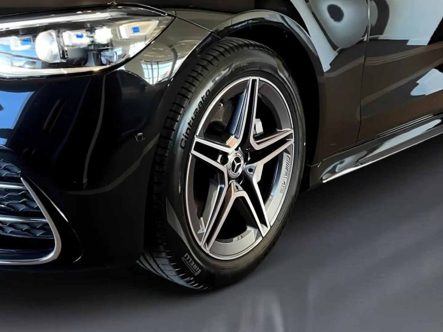 S 500 L 4M AMG Pano TV HuD Mermory Fond Enternai