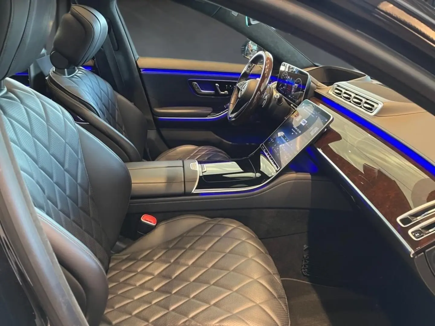 S 500 L 4M AMG Pano TV HuD Mermory Fond Enternai