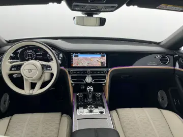 Flying Spur Mulliner V8 Hybrid  Bentley Nürnberg