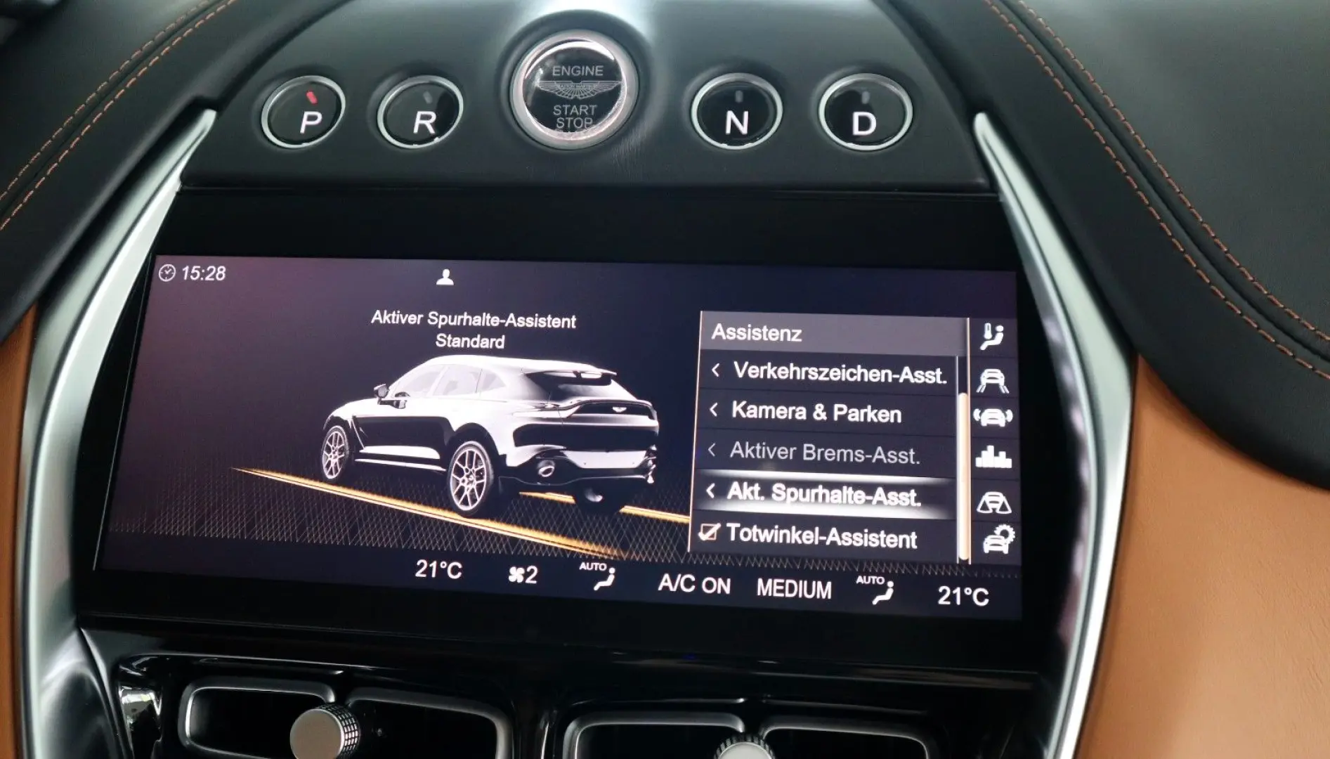 DBX 4.0 V8   23    Sport Exhaust   AHK   Carbon