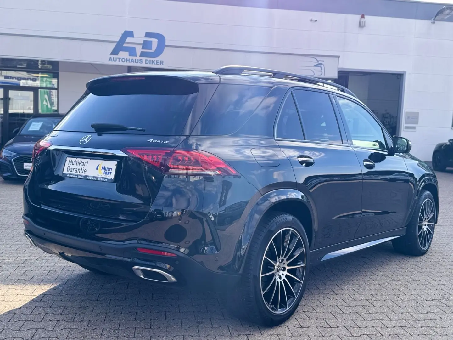 GLE 400 d 4Matic AMG Line Night Paket