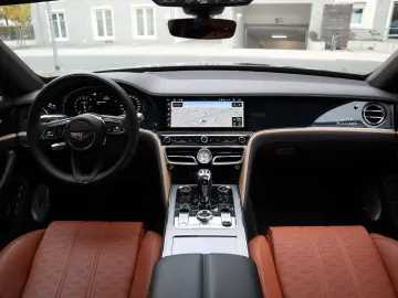 Flying Spur MULLINER V8 Hybrid  Naim RSE