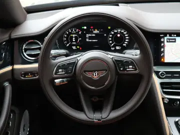 Flying Spur MULLINER V8 Hybrid  Naim RSE