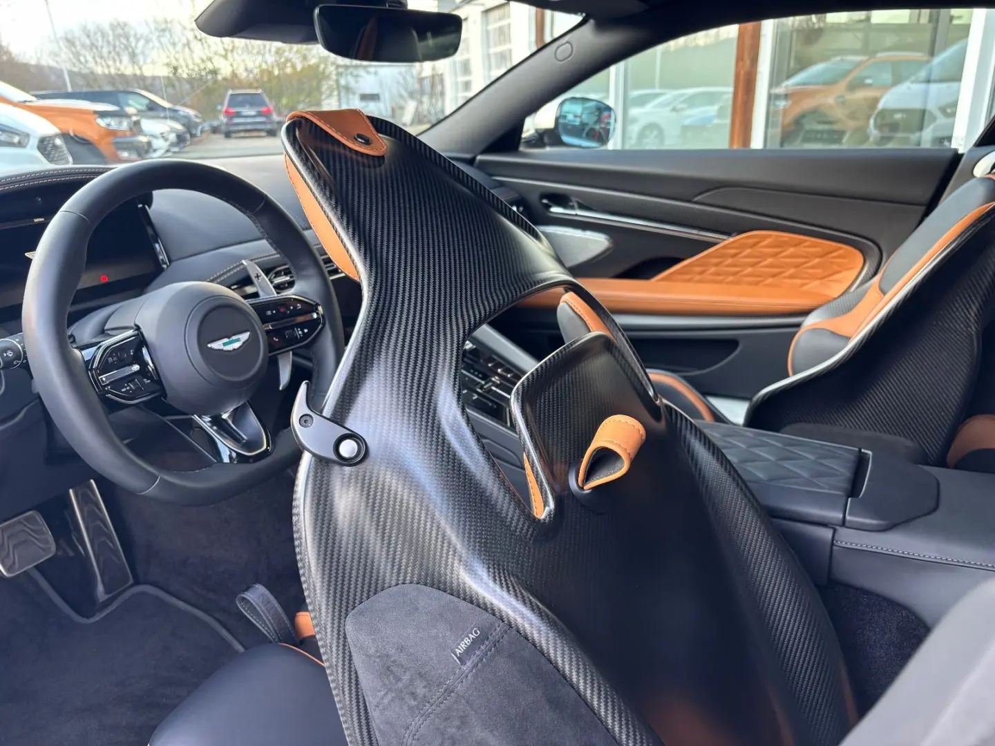 DB12 4.0 V8 Keramik Carbon-Seats BRD