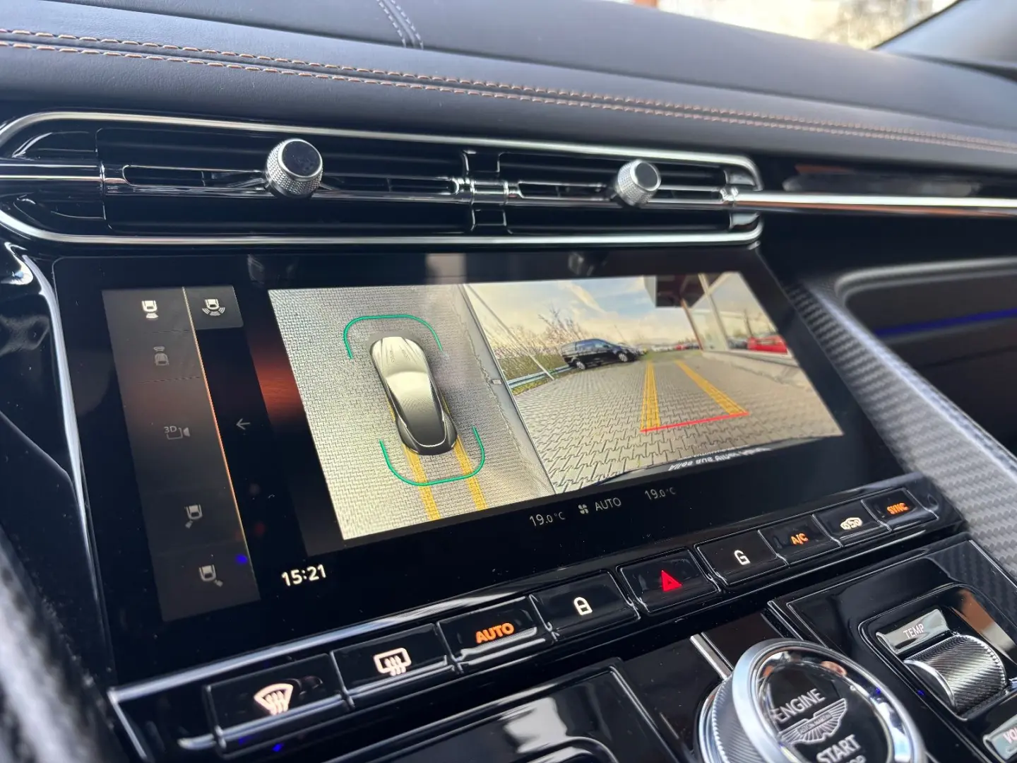 DB12 4.0 V8 Keramik Carbon-Seats BRD