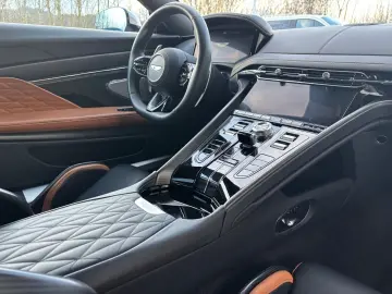 DB12 4.0 V8 Keramik Carbon-Seats BRD