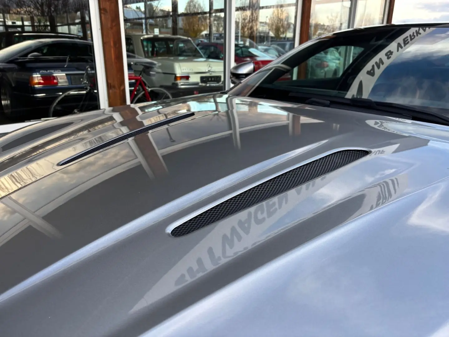 DB12 4.0 V8 Keramik Carbon-Seats BRD