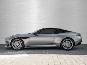 DB12 V8 Coupe Vorführwagen