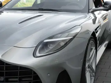 DB12 V8 Coupe Vorführwagen