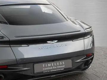 DB12 V8 Coupe Carbon Paket   Ceramic Bremsen