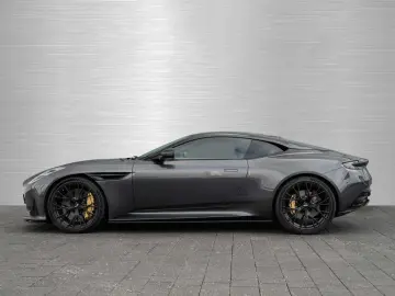 DB12 V8 Coupe Carbon Paket   Ceramic Bremsen