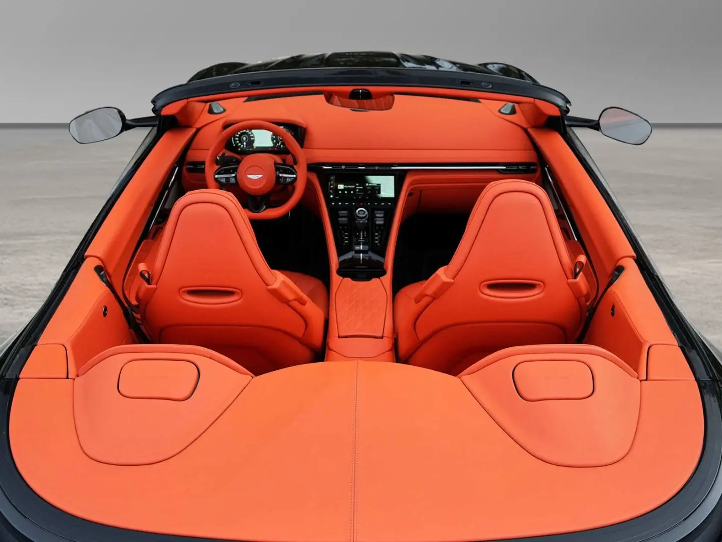 DB12 Volante Californian Poppy Carbonbremse  B&W