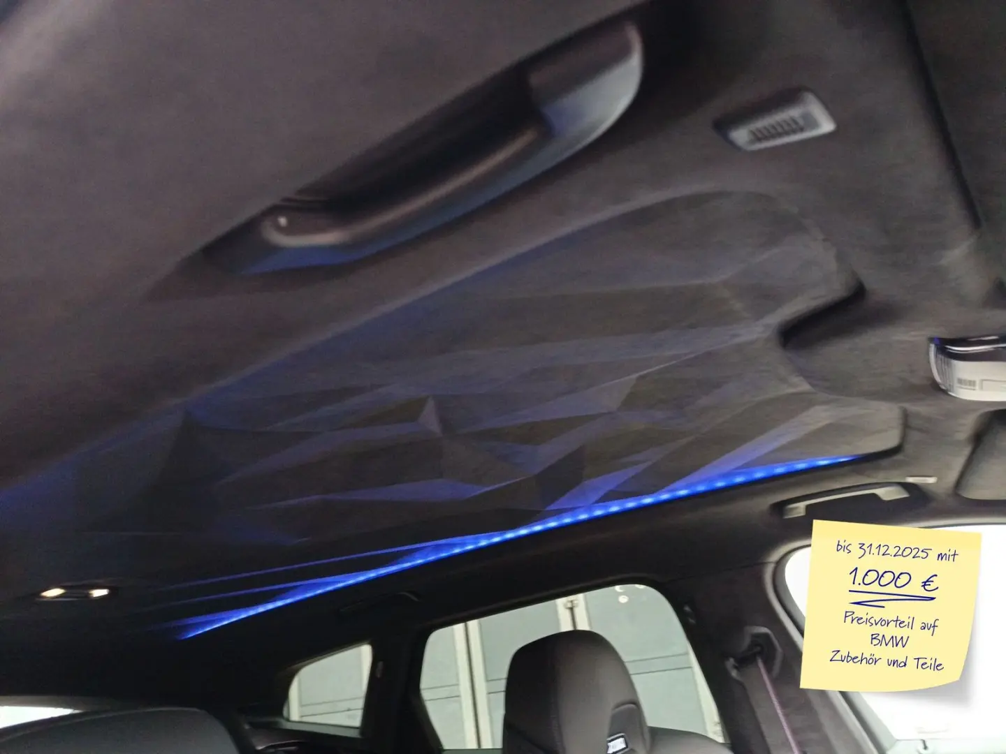 XM 50e 22 ALU ICONIC GLOW AHK AB ASSISTENT