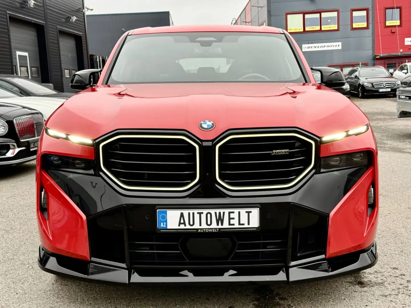 XM B&W  Gar. bis 05 2029   Akrapovic Ausp.