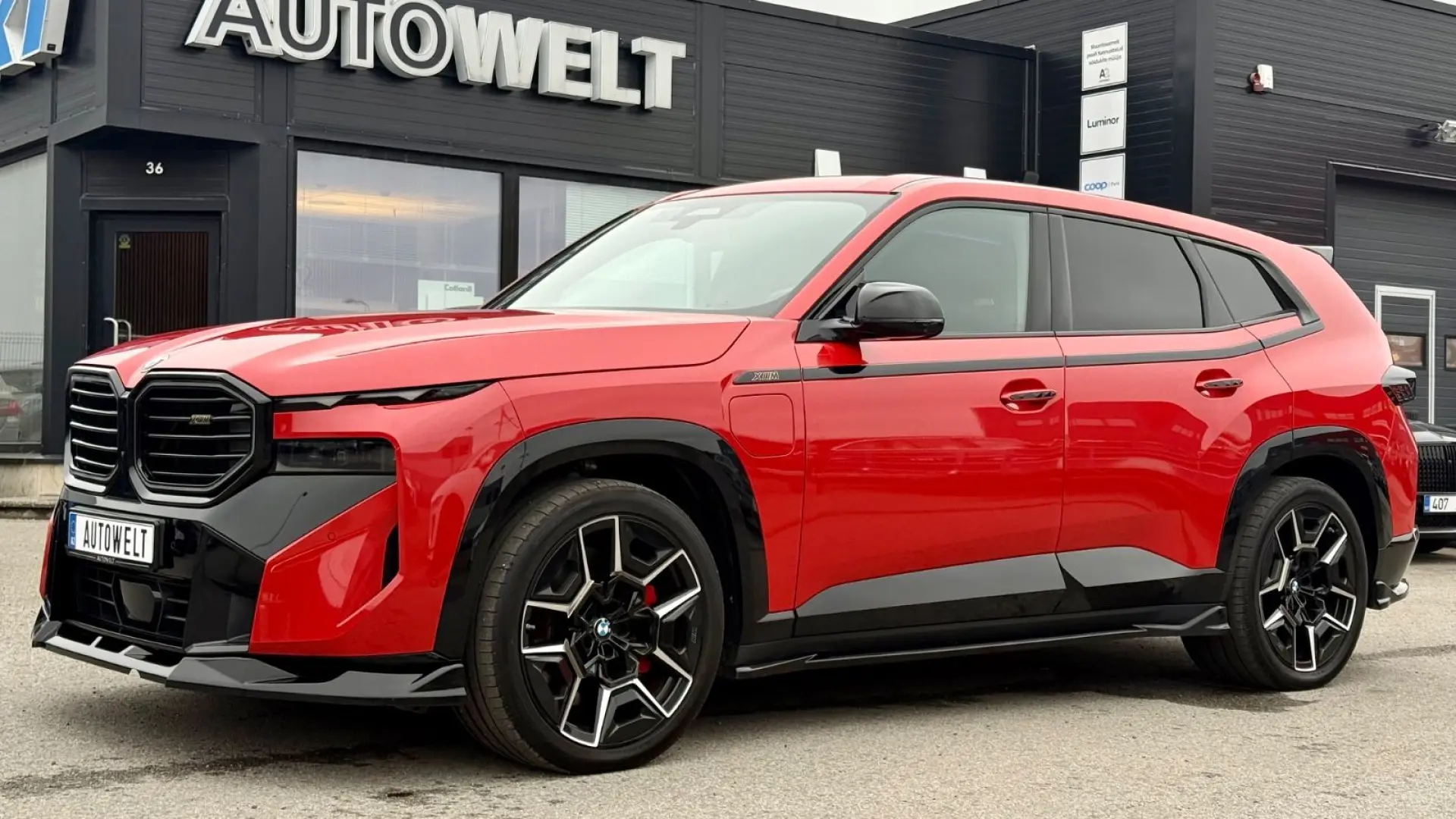 XM B&W  Gar. bis 05 2029   Akrapovic Ausp.