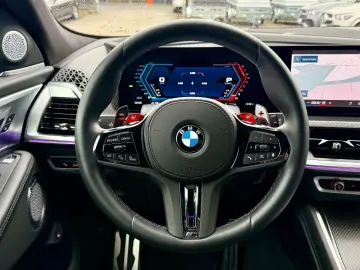 XM B&W  Gar. bis 05 2029   Akrapovic Ausp.