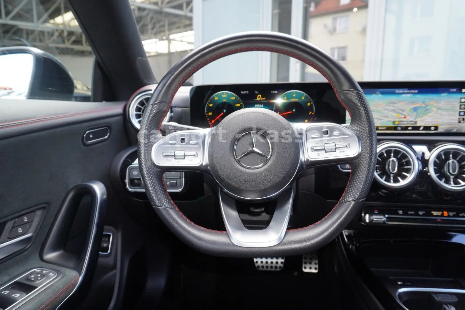 CLA 200 AMG Automatik  MBUX Nightpaket LED