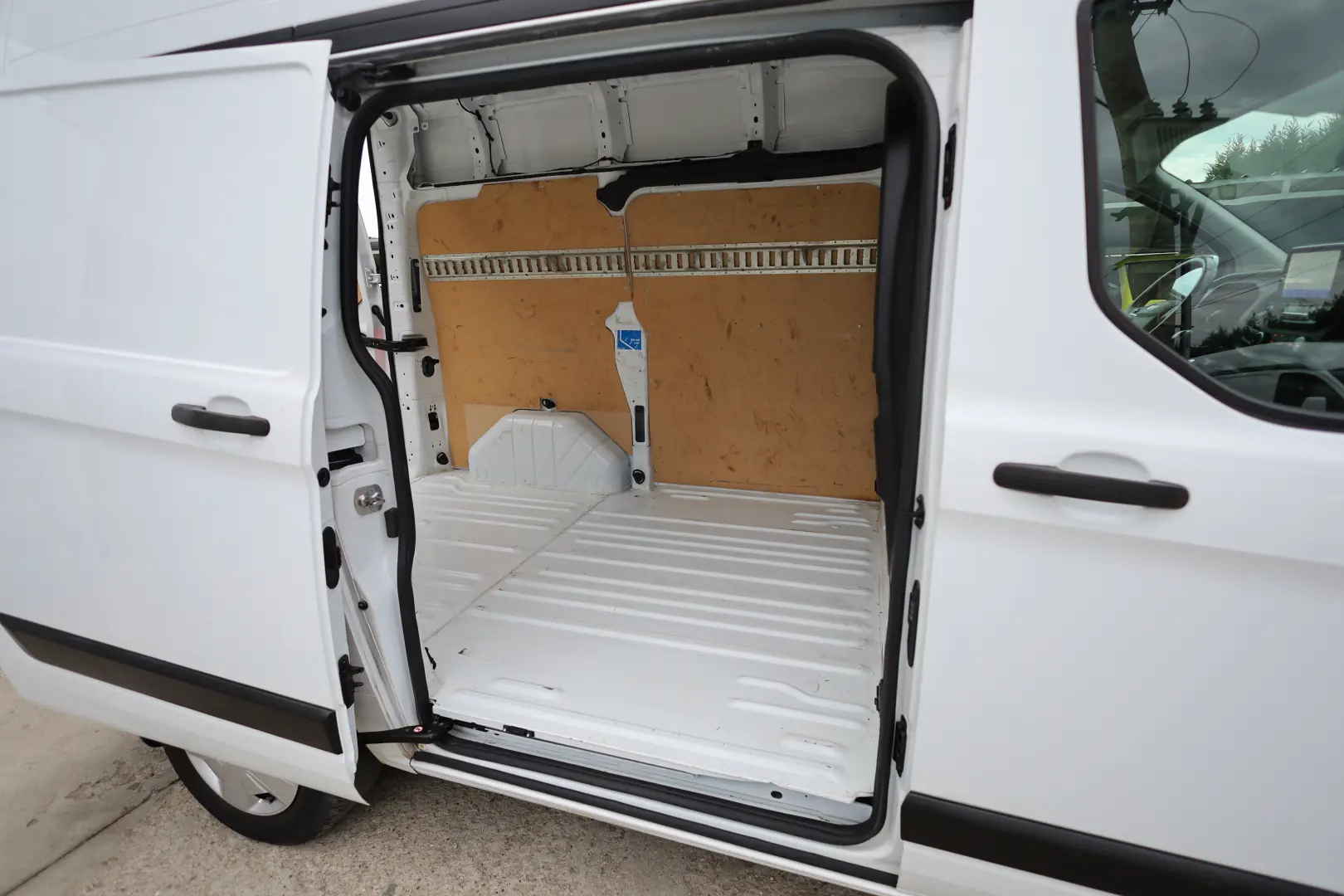Ford Transit Custom L1H2 2.0D 108C