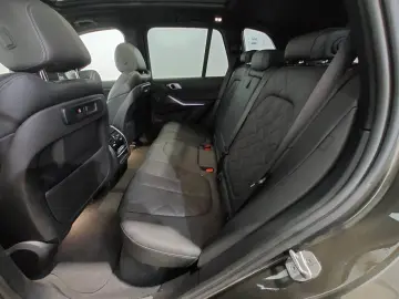 X5 xDrive 30d M Sport AHK ACC HUD PANO STNDHZNG