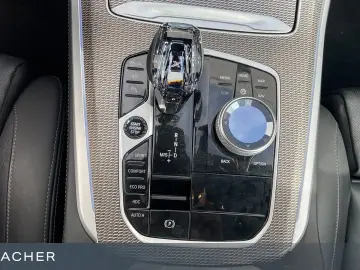 X5 xDrive40d M Sport DAPr.AHK B&W Laser HuD Pano