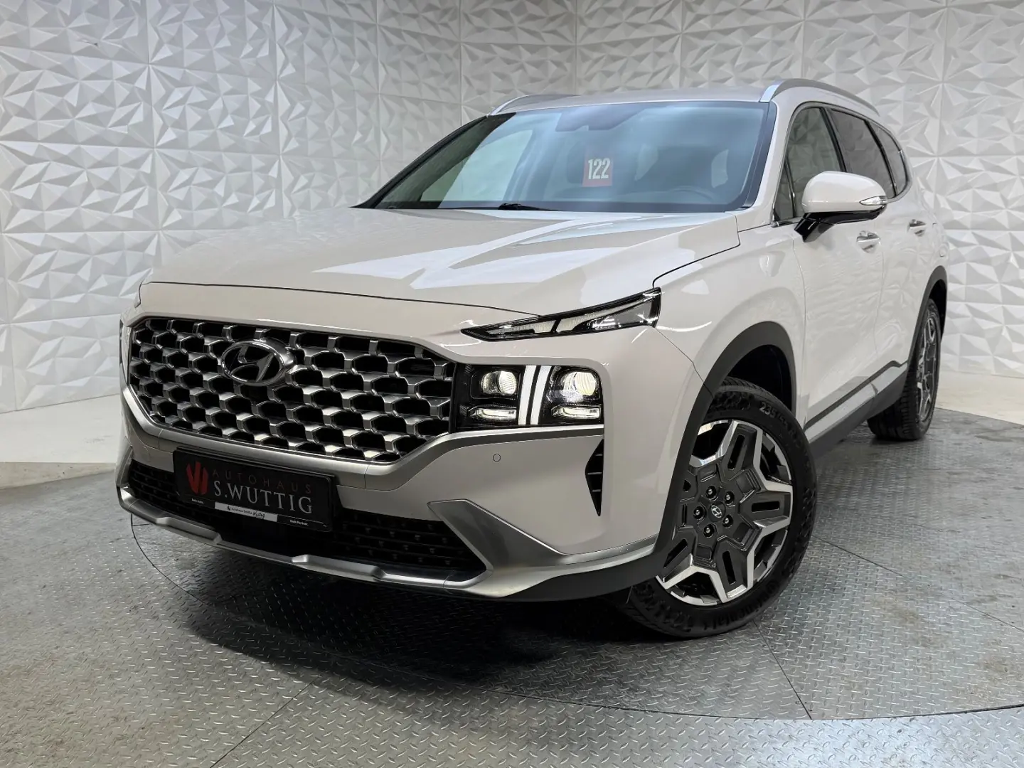 Hyundai Santa Fe Prime Plug-In Hybrid 4WD