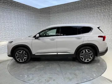 Hyundai Santa Fe Prime Plug-In Hybrid 4WD