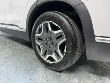 Hyundai Santa Fe Prime Plug-In Hybrid 4WD