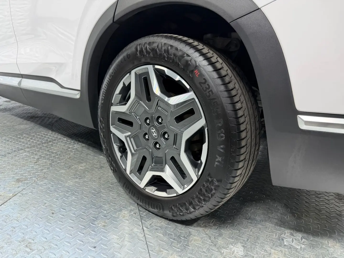 Hyundai Santa Fe Prime Plug-In Hybrid 4WD