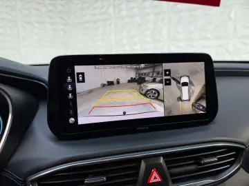 Hyundai Santa Fe Prime Plug-In Hybrid 4WD