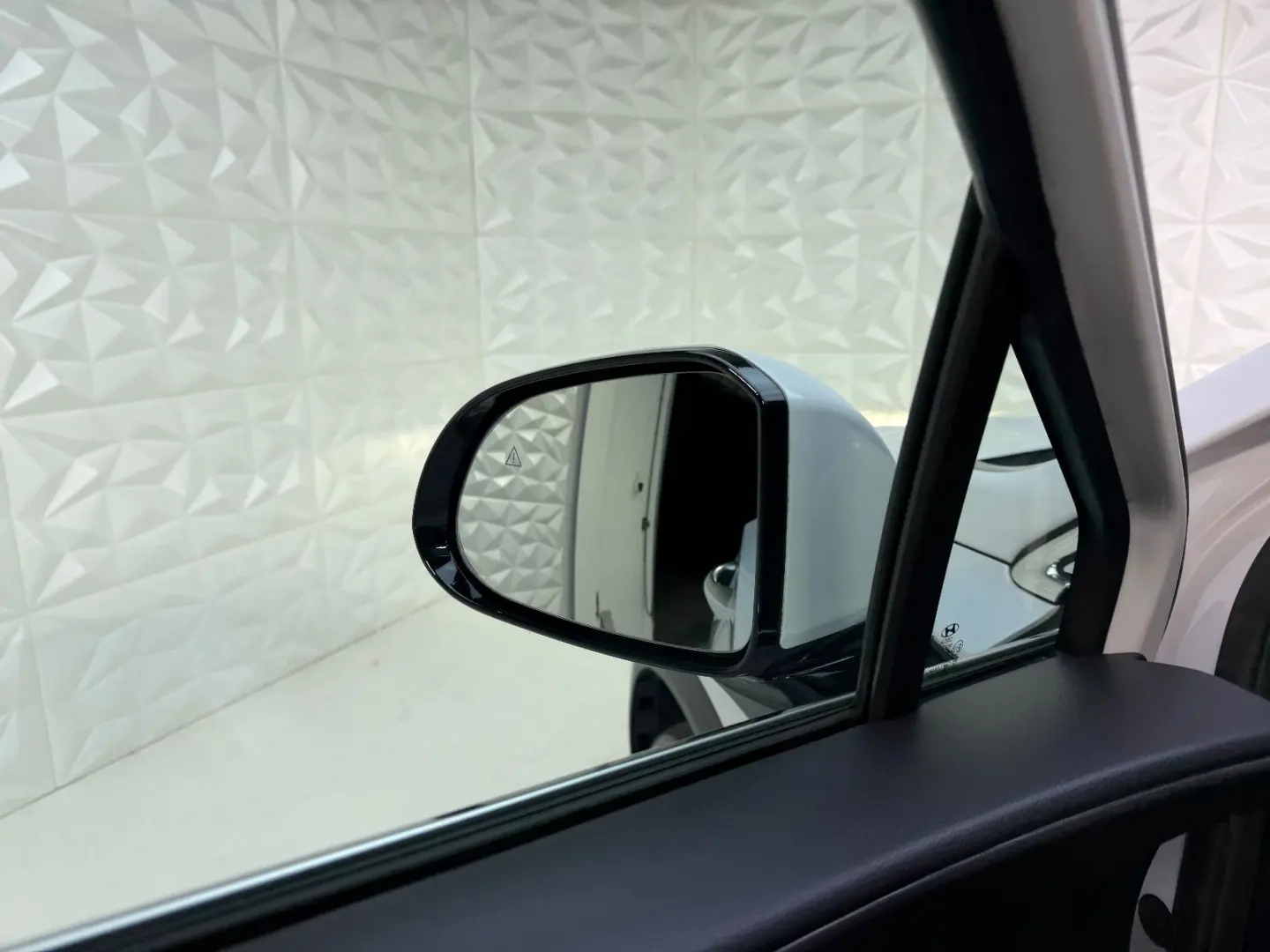 Hyundai Santa Fe Prime Plug-In Hybrid 4WD