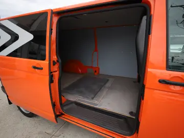 Volkswagen Transporter L2H1 2.0D 150CP