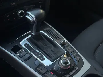 AUDI A4 2.0TDI ATTRACTION