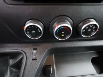 Renault Master L2H2 2.3D 136CP