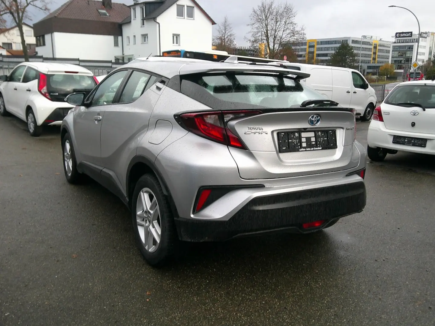 C-HR Hybrid