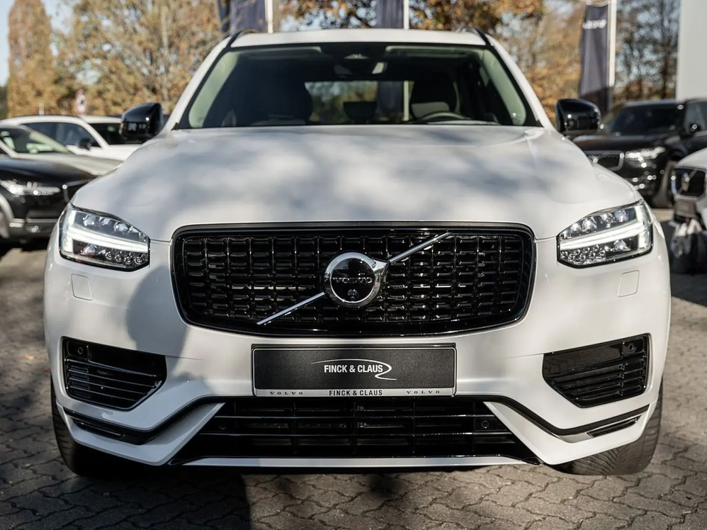 XC90 T8 AWD Plus Dark Panorama  AHK