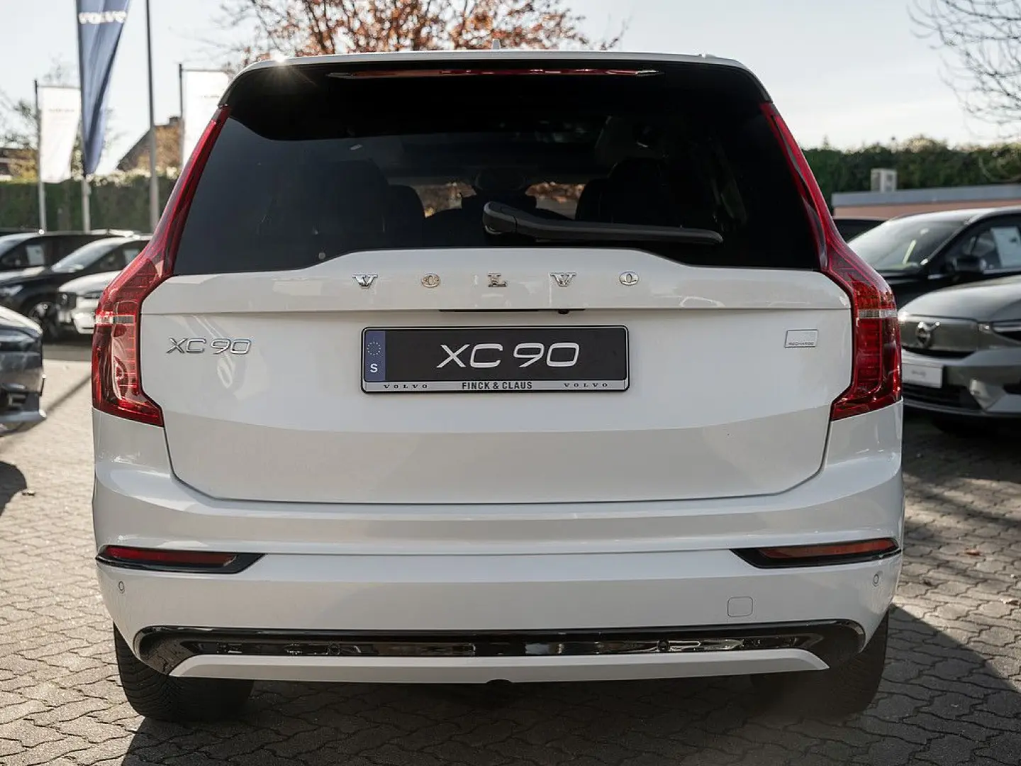 XC90 T8 AWD Plus Dark Panorama  AHK