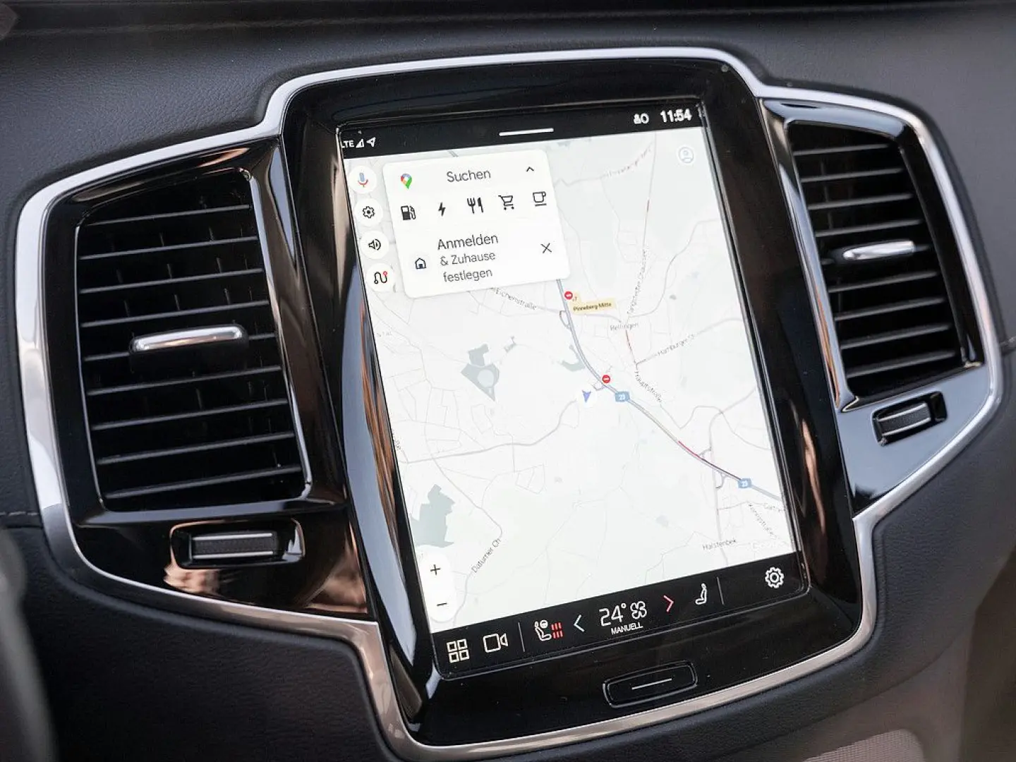 XC90 T8 AWD Plus Dark Panorama  AHK