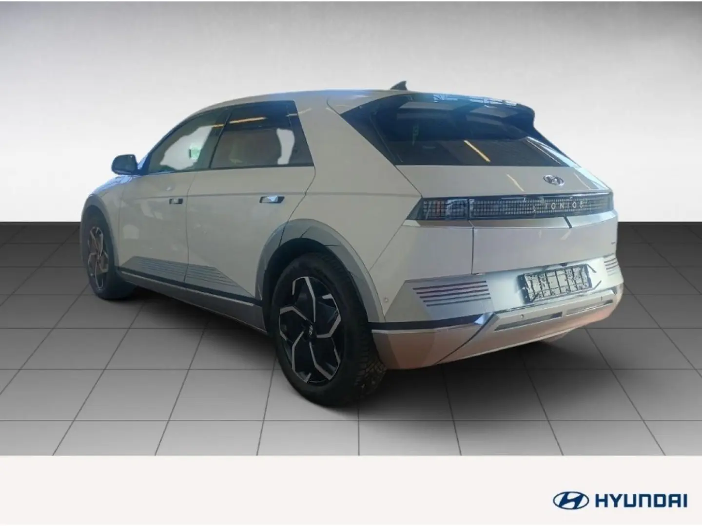 IONIQ 5 77 4kWh Allradantrieb UNIQ Assistenz-  R