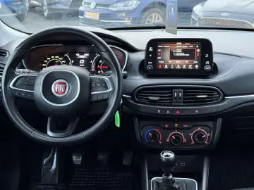 Fiat Tipo 1.4 16V Lounge