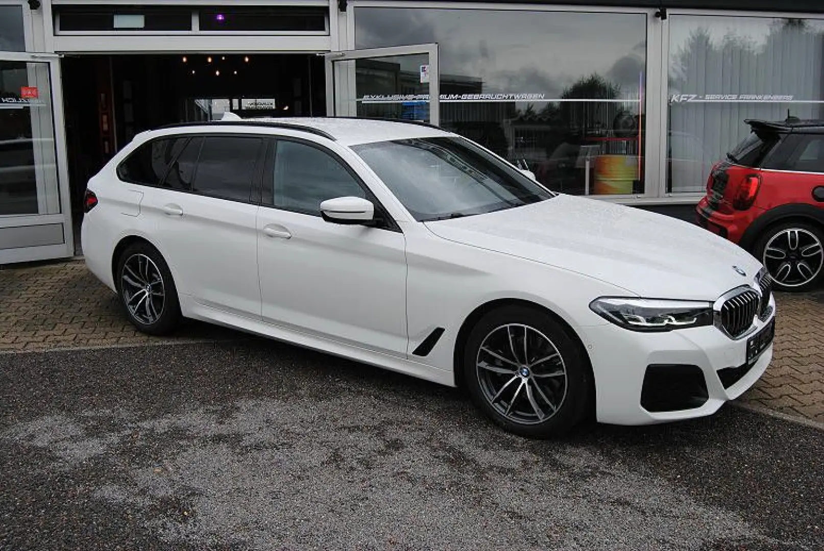 520d A xDrive Touring.M-Sport.ACC.HUD.StHz.HIFI