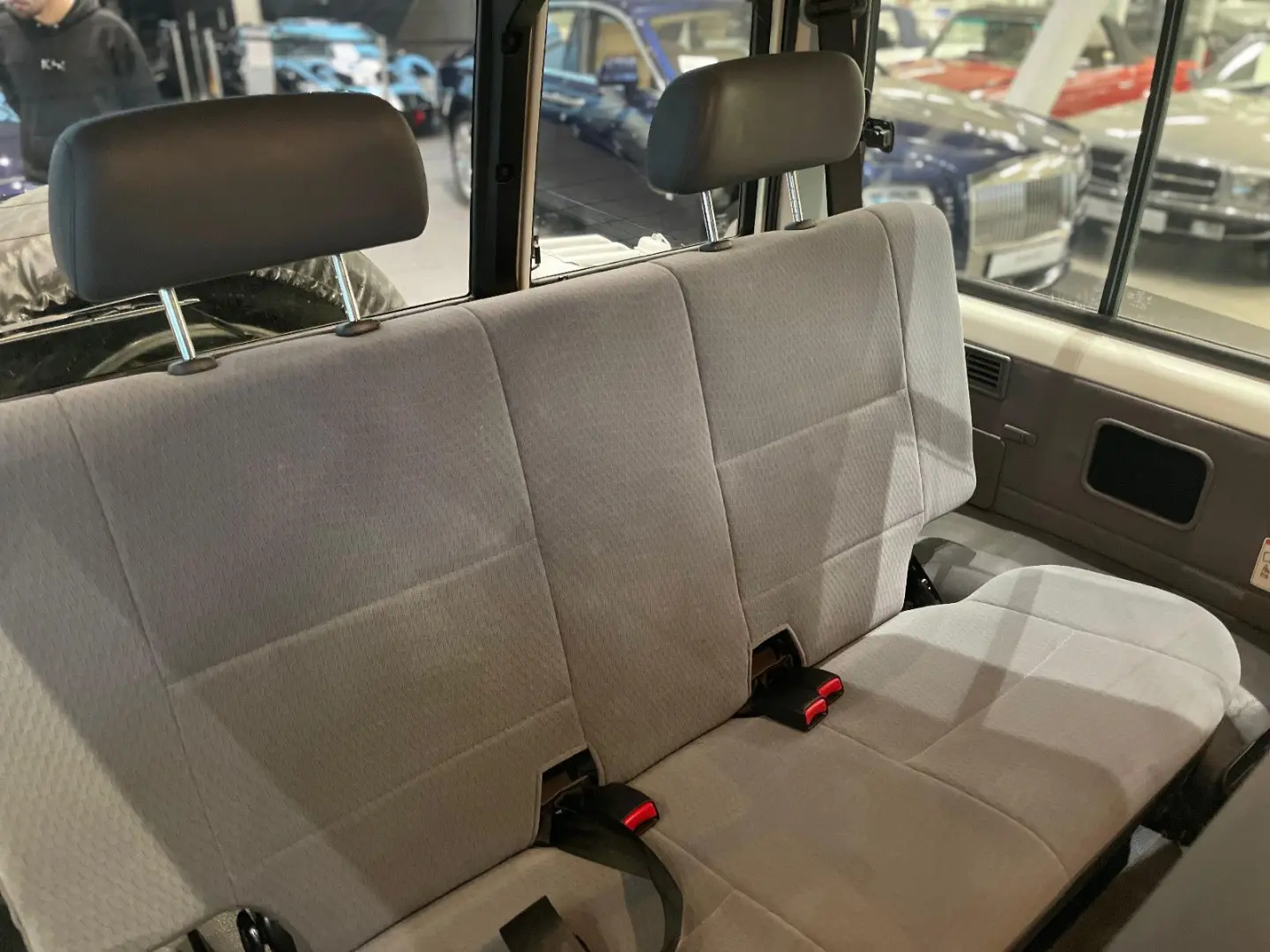 Land Cruiser GRJ 71 Deluxe  WENIG KM MY21